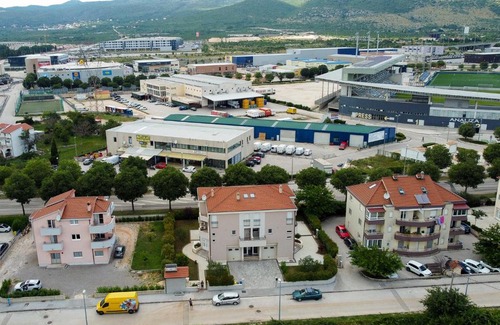 Dugopolje Apartment | Apartment Madonna