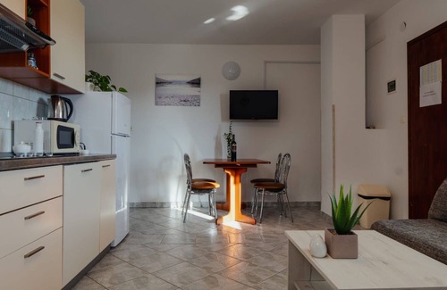 Vrsi Apartment | Apartment Nenad - with pool; A2(4+1) - Vrsi, Zadar riviera, Croatia
