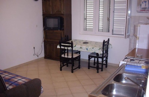 Marina Apartment | Apartment Per - 80 m from beach: A6(2+1) - Marina, Riviera Trogir, Croatia