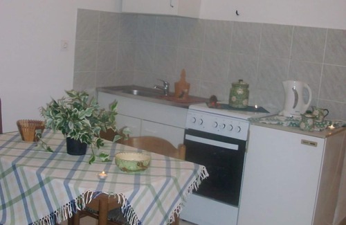 Stomorska Apartment | Apartment Riley - at the sea A2-Martino 2 (3) - Stomorska, Island Solta, Croatia