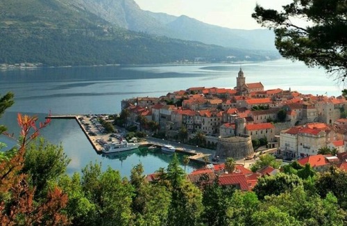 Cove Tri Zala (Zrnovo) Apartment | Apartment Rizzi A3 with Sea View