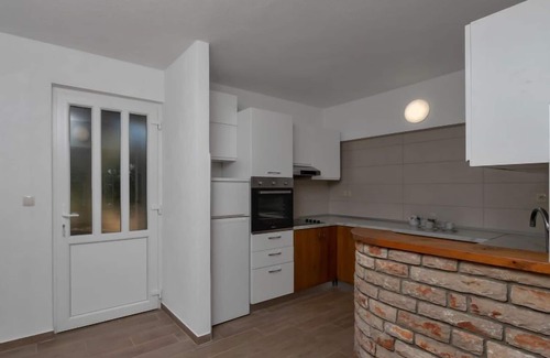 Pokrivenik Apartment | Apartment Rubin by Interhome
