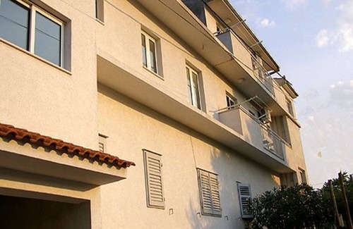 Slatine Apartment | Apartment Stipan - 80 m from sea : A2(2+2) - Slatine, Island Ciovo, Croatia