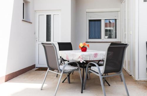 Municipality of Vrsar Apartment | Apartment Vlado