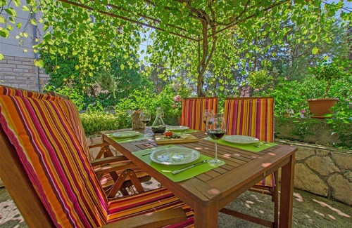 Vrboska Apartment | Apartments and Rooms Anita