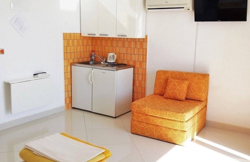 Pisak Apartment | Apartments and rooms Dubravka, (10802), Pisak, Omiš, hr