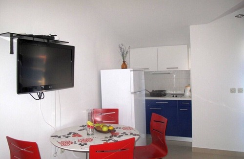 Stari Grad Apartment | Apartments Antonija, (12172), Stari Grad, hr