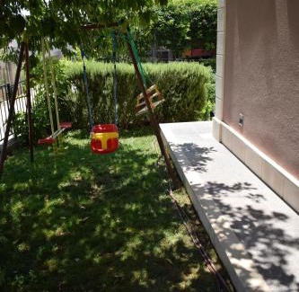 Kastel Stari Apartment | Apartments Bazina