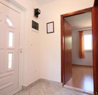 Lukoran Apartment | Apartments by the sea Lukoran (Ugljan) - 8470