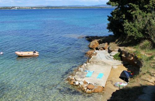 Tkon Apartment | Apartments by the sea Tkon, Pasman - 8454