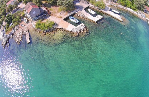 Putnikovic Apartment | Apartments by the sea Zuronja, Peljesac - 10134