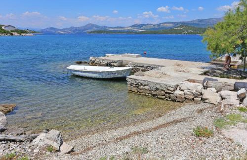 Putnikovic Apartment | Apartments by the sea Zuronja, Peljesac - 10134