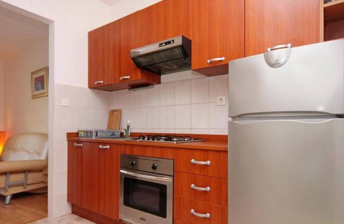 Brna Apartment | Apartments Dalibor, (13006), Smokvica, hr