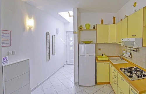Zdrelac Apartment | Apartments Danica, (12802), Ždrelac, hr