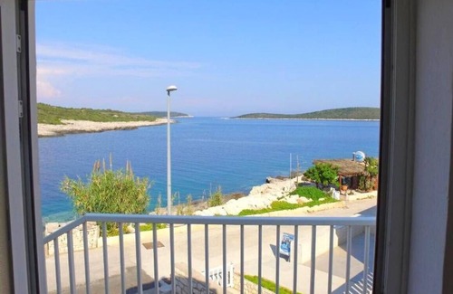 Rukavac Apartment | Apartments Davor, (15445), Rukavac, hr