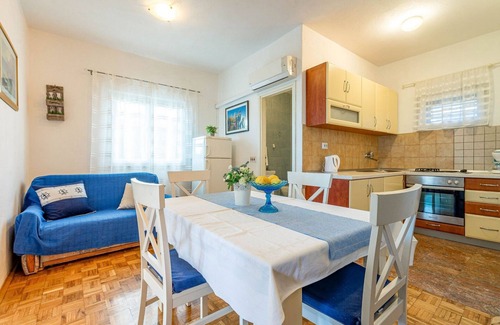Kozino Apartment | Apartments Ivan, (1713), Kožino, hr
