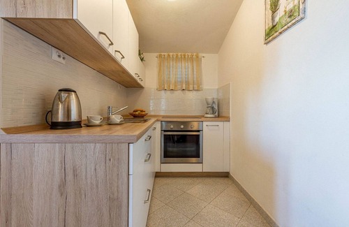 Kozino Apartment | Apartments Ivan, (1714), Kožino, hr