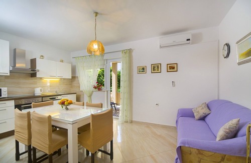 Poljica Apartment | Apartments Ivanka, (14674), Poljica, Croatia