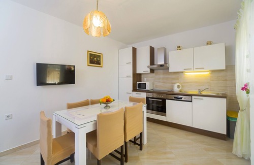 Poljica Apartment | Apartments Ivanka, (14674), Poljica, Croatia