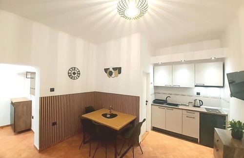 Ratac Apartment | Apartments Ivica, (8201), Makarska, hr