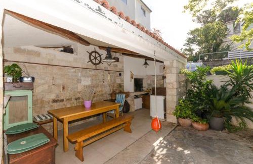 Bili brig Apartment | Apartments Jadranka