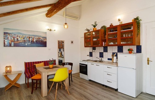 Bacvice Apartment | Apartments Javorka, (11739), Split, hr