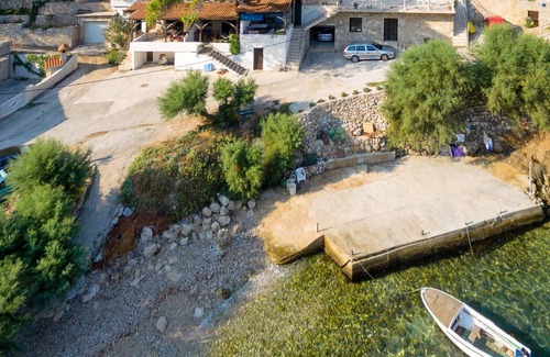 Zastrazisce Apartment | Apartments Lendis, (14432), Uvala Vela Stiniva, hr