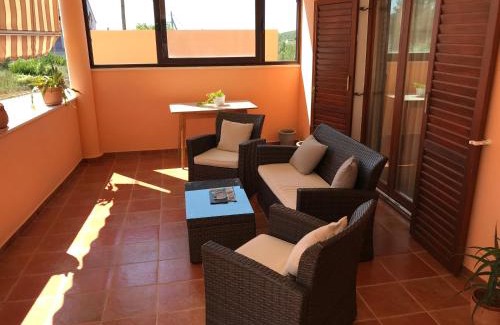 Kali Apartment | Apartments Lamjana