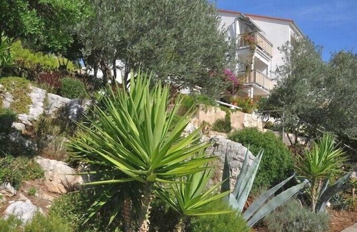 Pasadur Apartment | Apartments Ljiljana, (16038), Pasadur, hr