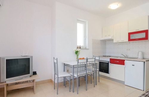 Duba Apartment | Apartments Ljuba (10734-A3) - Ploce