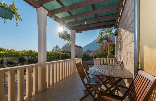 Stankovici Apartment | Apartments Maestral