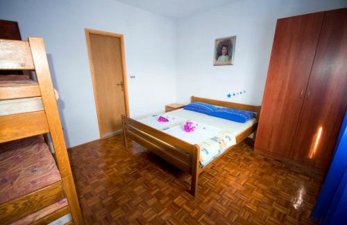Seline Apartment | Apartments Maestral- on the beach