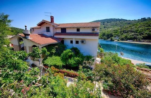 Pasadur Apartment | Apartments Malo Lago - One-Bedroom Apartment with Two Balconies and Sea View - Attic (Apartment 2)