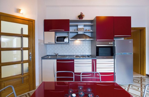 Brna Apartment | Apartments Marija, (13471), Brna, hr