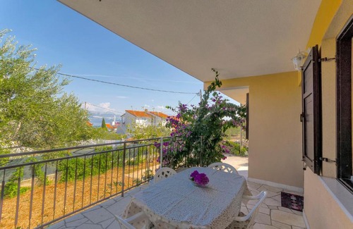Slatine Apartment | Apartments Milka