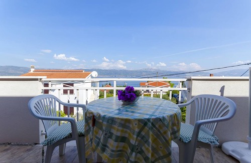 Slatine Apartment | Apartments Milka
