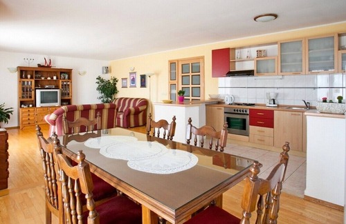 Seget Vranjica Apartment | Apartments Mirko, (13257), Seget Vranjic, hr