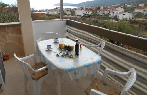 Slatine Apartment | Apartments Nada