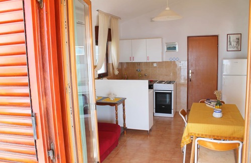 Pisak Apartment | Apartments Nikola, (14014), Pisak, hr