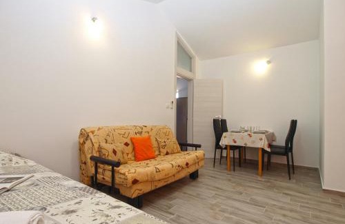 Vintijan Apartment | Apartments Oriana 898
