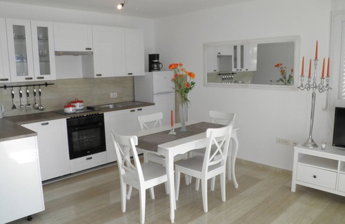 Dinjiska House | Apartments Perla-seafront