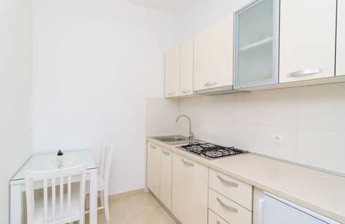 Kupari Apartment | Apartments & Rooms Barišić - Standard Studio Apartment with Balcony and Garden View