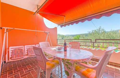 Vrboska Apartment | Apartments Slavica