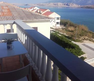 Pag Apartment | Apartments Tina