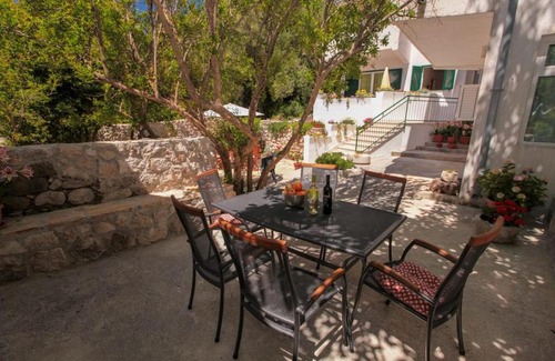Igrane Apartment | Apartments Toni One