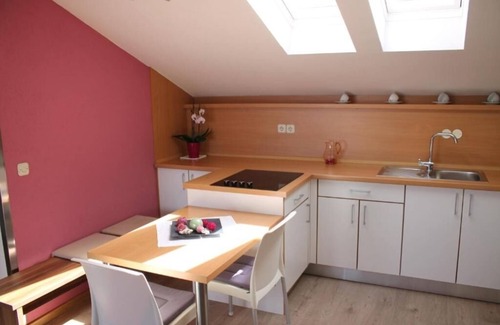 Makarska Old Town Apartment | Apartments Villa Silvia: Apartment with sea view