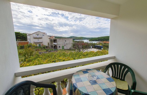 Jadrtovac Apartment | Apartments Vladimir (21671-A2) - Jadrtovac