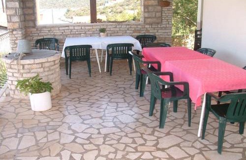 Maslinica Apartment | Apartments ZB