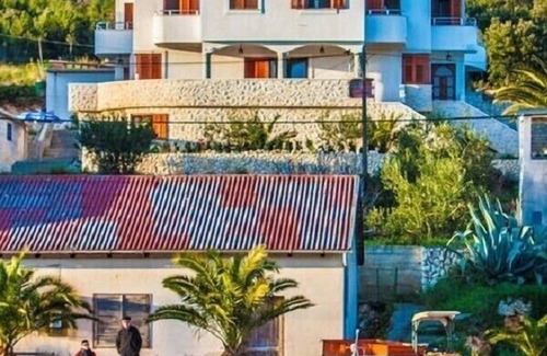 Molat Apartment | Apartments Zoja, (14289), Molat, hr