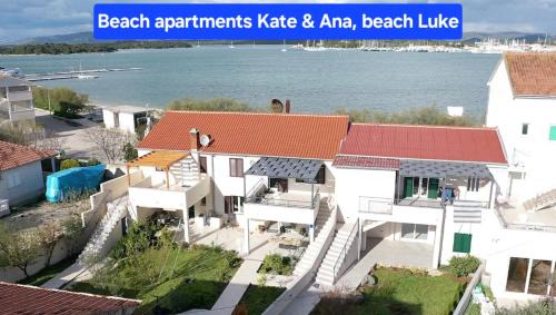 Murter Apartment | Beach apartment Ana - Wake up to the sea, balcony, terrace, garden & parking, Murter - Dalmatia